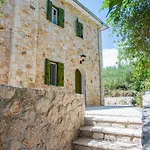 Lagadia Stone House Apartament *