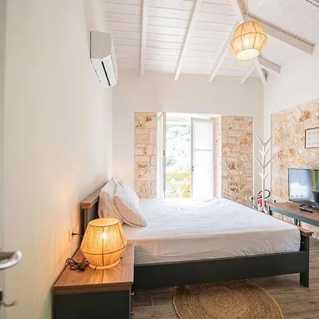 Lagadia Stone House Agios Nikitas