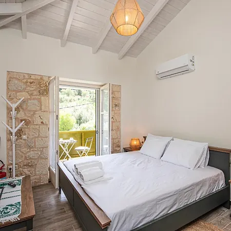Lagadia Stone House Apartment Agios Nikitas