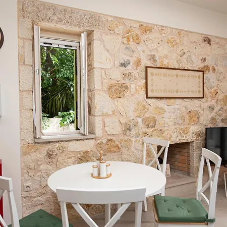 Apartment Lagadia Stone House Agios Nikitas