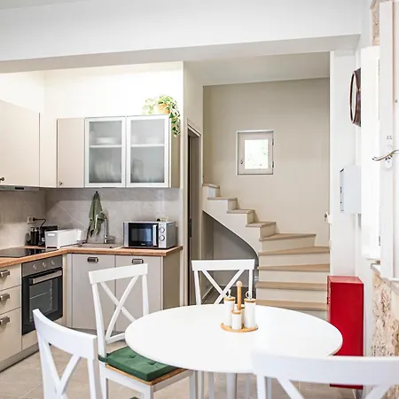 Διαμέρισμα Lagadia Stone House