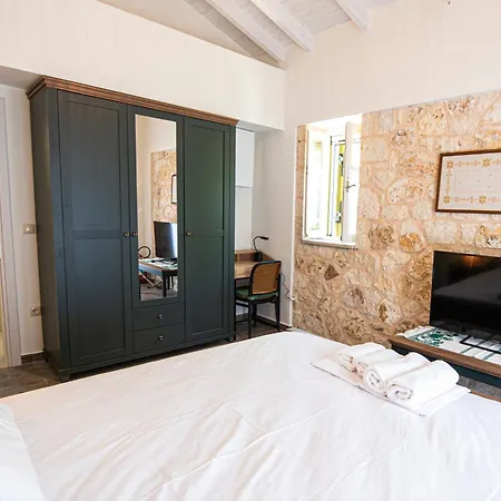 Lagadia Stone House Apartment Agios Nikitas