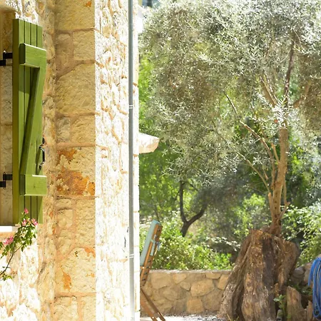 Lagadia Stone House Apartmán