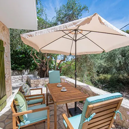 Apartment Lagadia Stone House Agios Nikitas