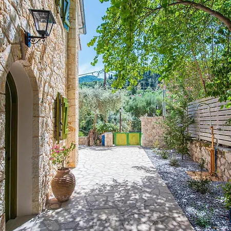 Lagadia Stone House Agios Nikitas