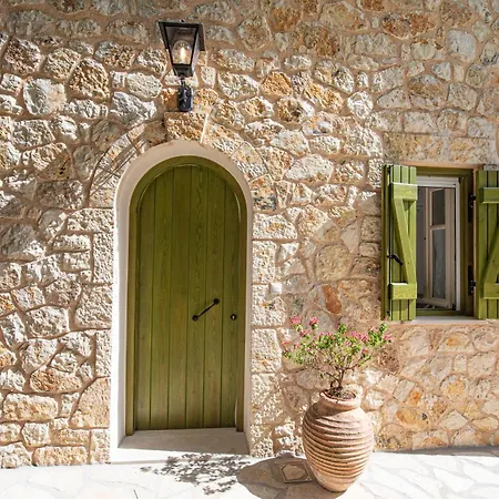 Lagadia Stone House Agios Nikitas